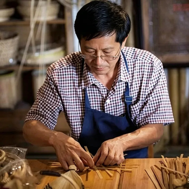 Liu Jianming | Master of Structural Plaiting